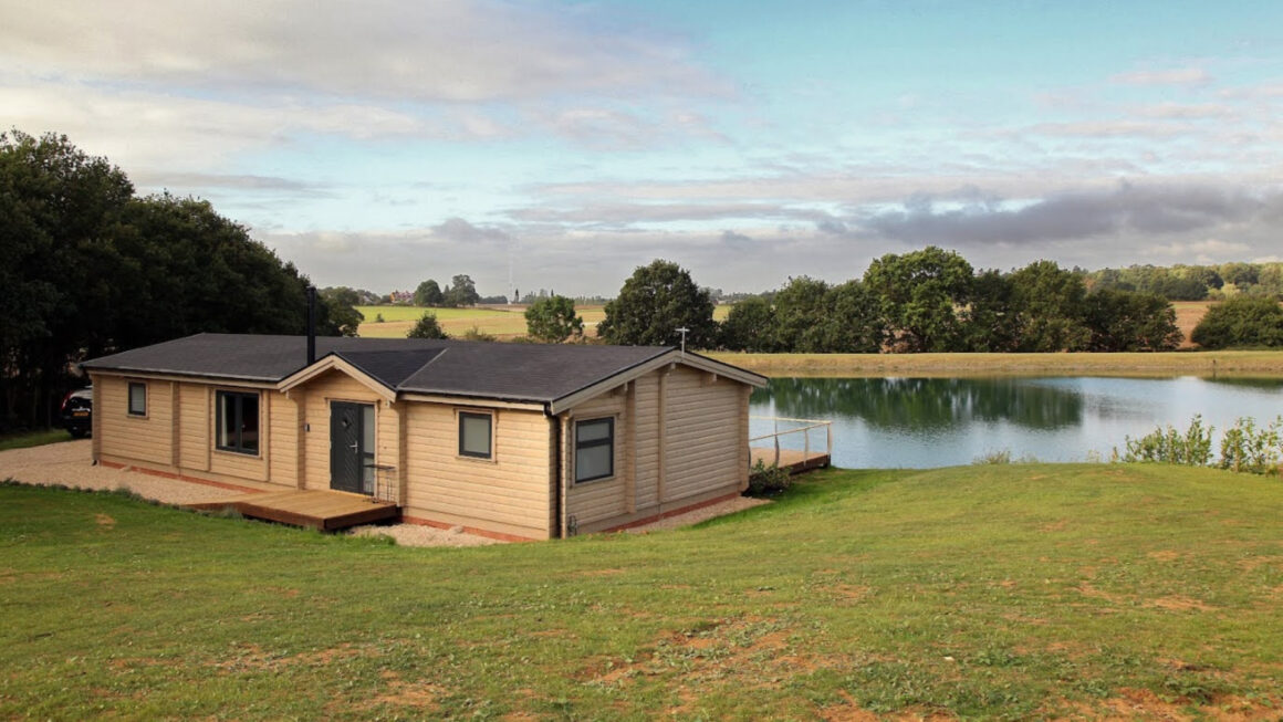 Three Bedroom 2 Exterior