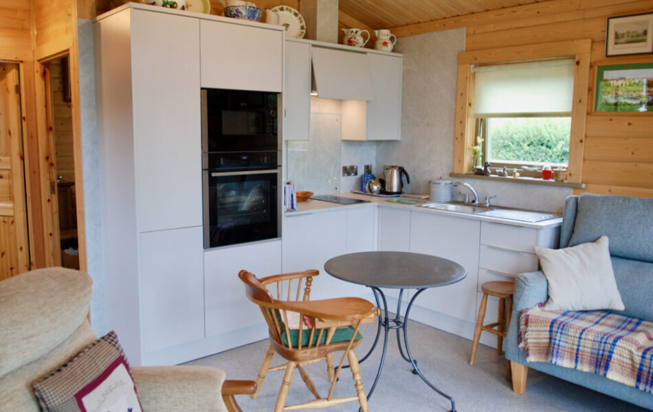 Granny Annexe Kitchen 2