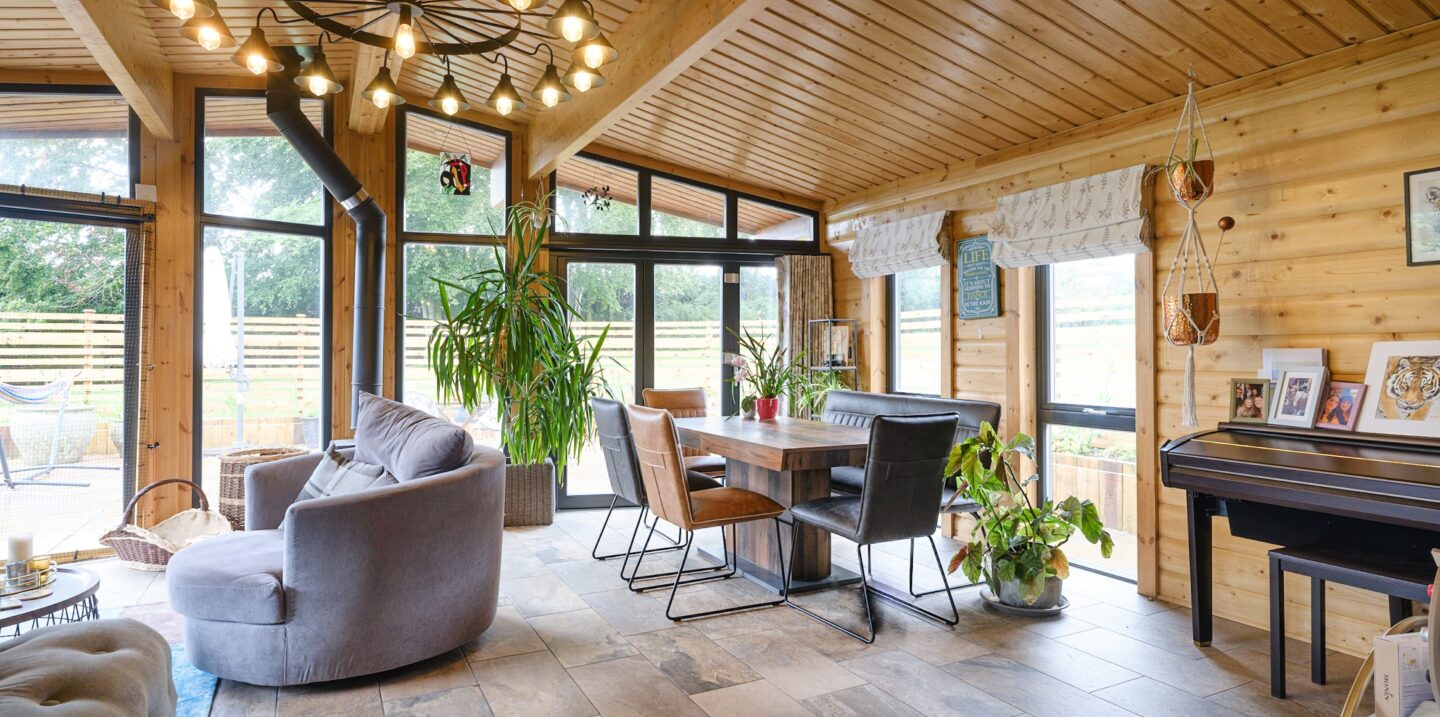 Granny Annexe Living and Dining Space with Windows