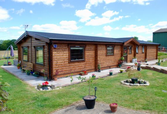 DSC 0024 Surrey annex