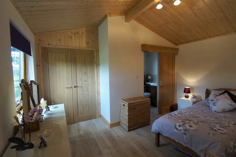 Residential Log Homes And Transportable Log Cabins