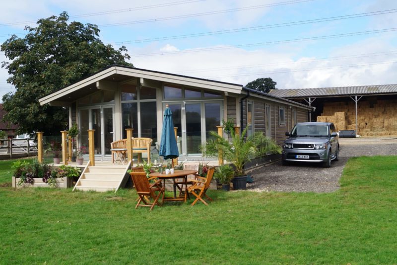 Narvik 3 Bedroom Log Home / Annexe Norwegian Log