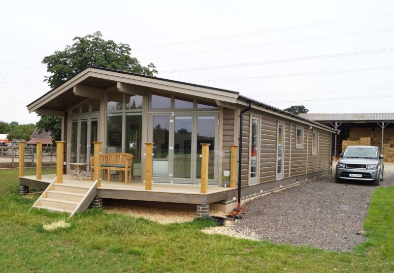 Mobile and Transportable Homes Norwegian Log