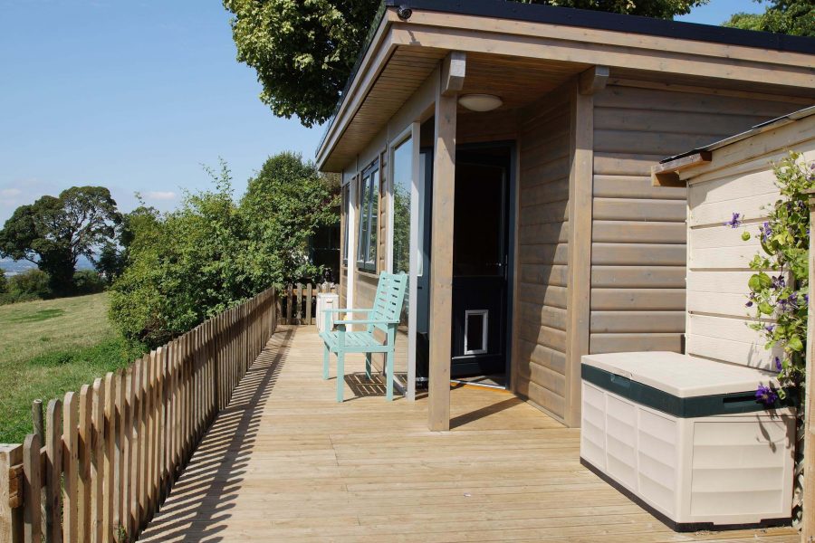 A family annex in Gloucestershire countryside Norwegian Log