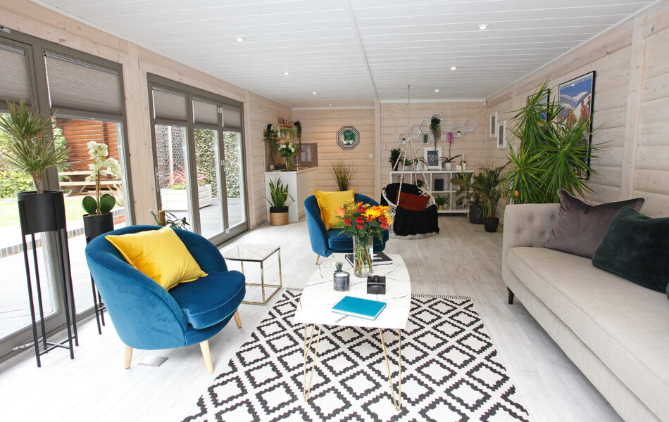 Photo inspiration: Picture Idea: Garden Rooms Small Large Garden Rooms
